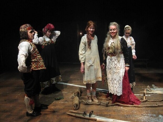 Teater: Fjeldfuglen - Henrik Ibsen