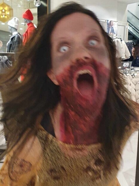 Zombi Zombi
