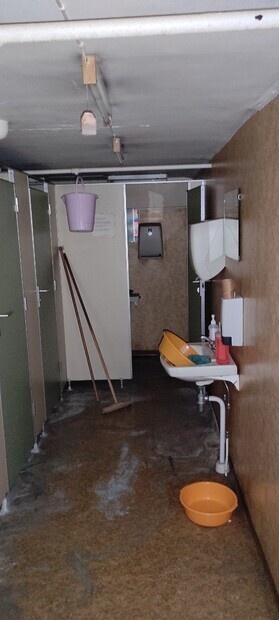 Kulisse fra Særp Tropez Pappen