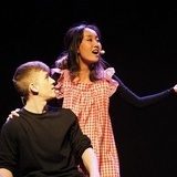 Föreställning med musikallinje Föreställning med musikallinje