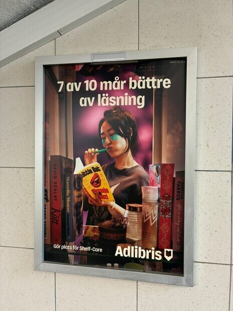 Adlibris