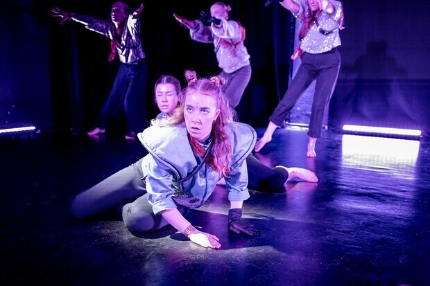 Rörelseprojekt - Space