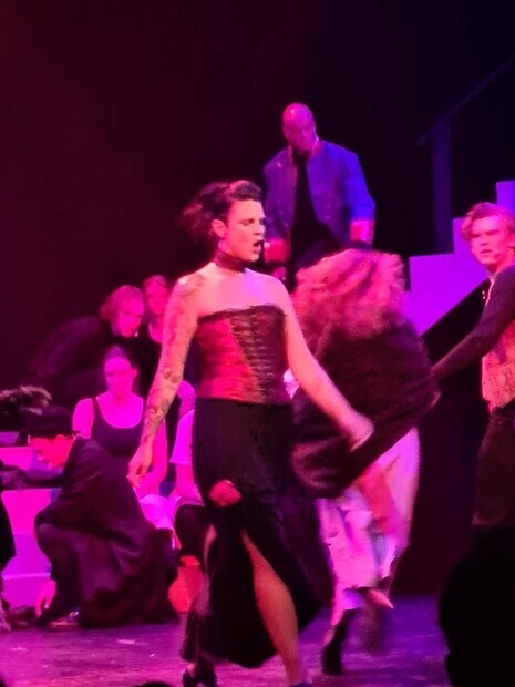 Les miserables (lovely lady) Les miserables (lovely lady)