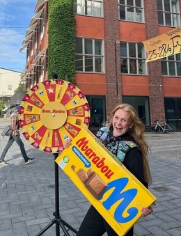 Trevlig stund mellan tagningar Trevlig stund mellan tagningar