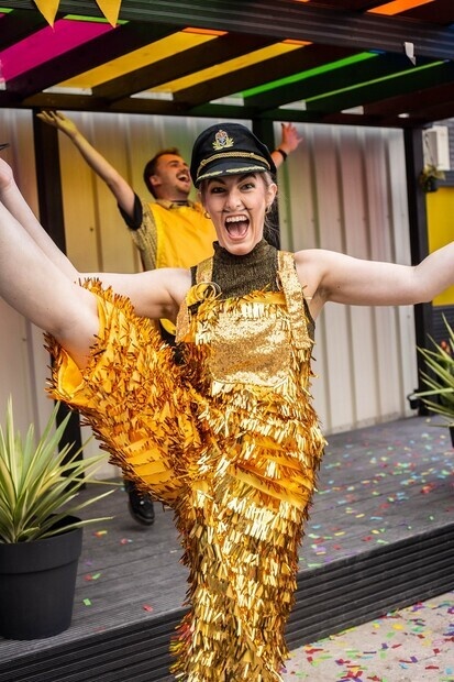 Performing as a Drag King