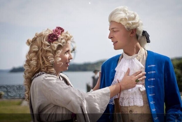 Teatervandtring, Tullgarns Slott