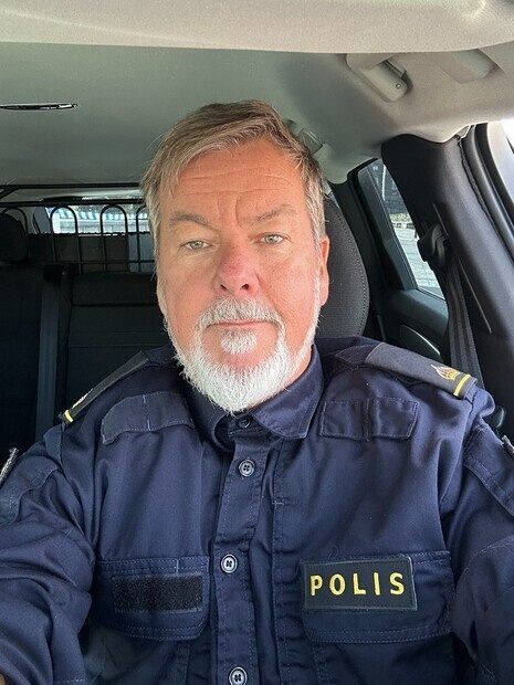Körde polisbil