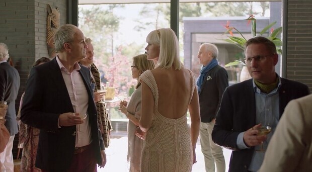 Finalscen ur Solsidan 2019