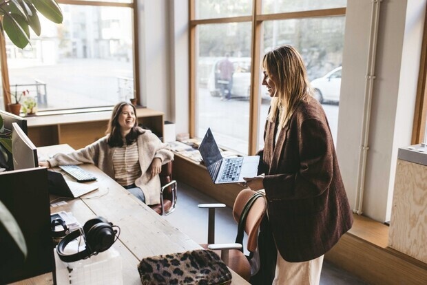 Maskot - Creative Business