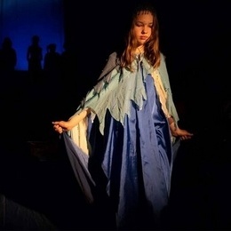 Ande i en föreställning av Trollkarlen av Oz 2018