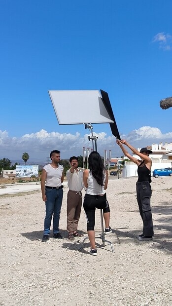 Medhjlpare/produktionsassistent fr film