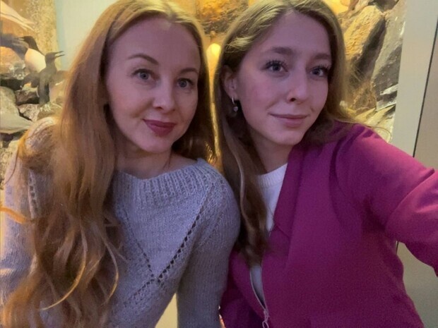 Dotter med mamma på Riksmuseet
