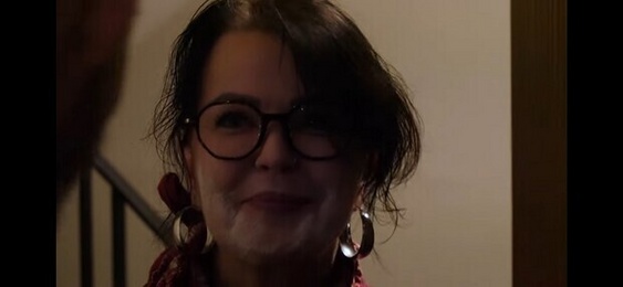 En tokig granntant En tokig granntant