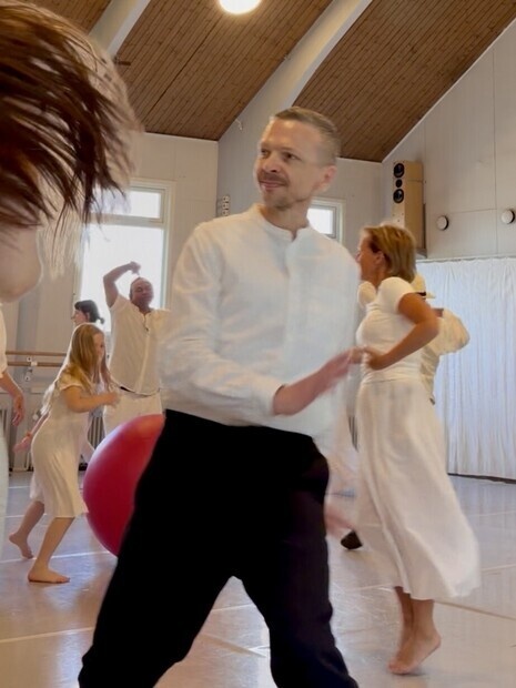 Filminspelning med dans och sång