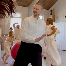 Filminspelning med dans och sång