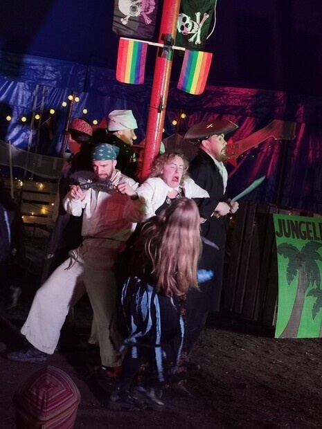 Betty Mynt - Teater Knekt