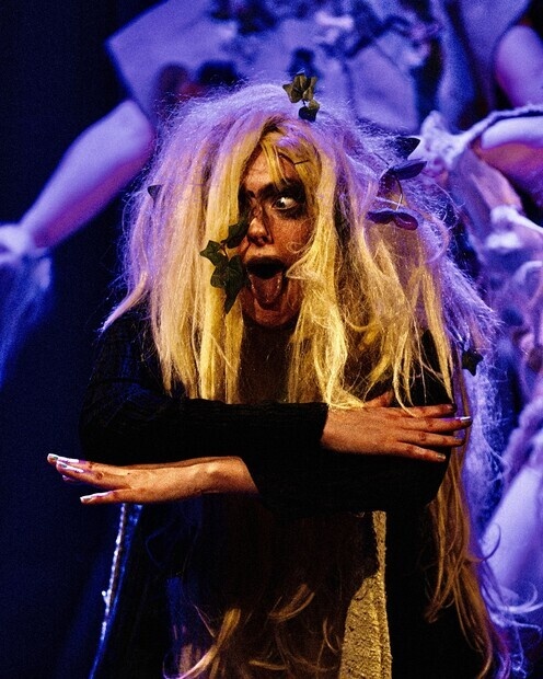 Den Grønnkledde - Peer!