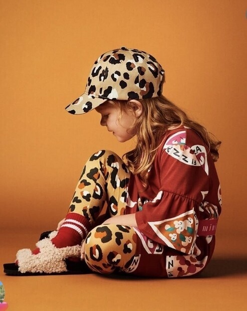 Fotomodell för minimarket