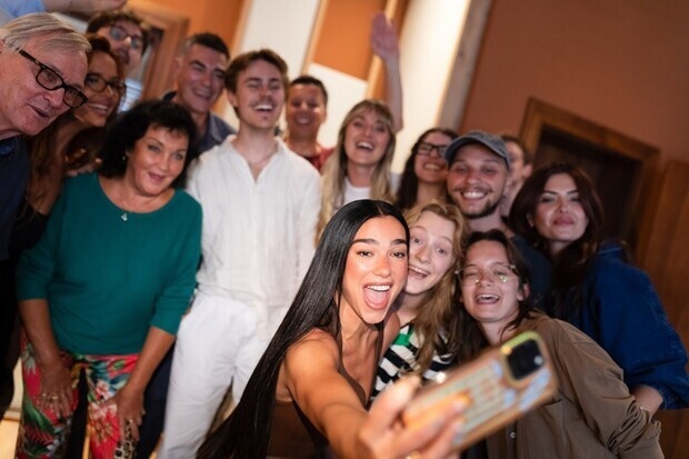 Jobb för Dua Lipa och musiktalanger i Kosovo 2025