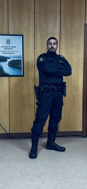 Polis