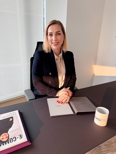 Reklam film  för Commer Coty Dubai 2026