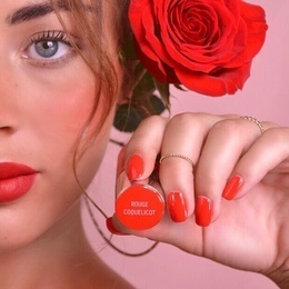 Nagellack Modell Nagellack Modell