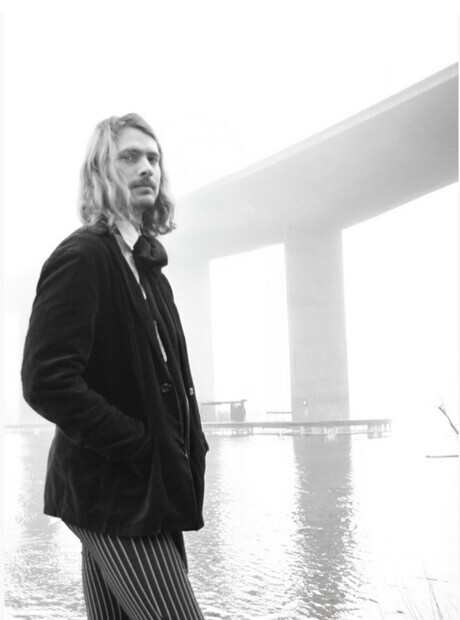 Foto och styling av The Black Suns darling