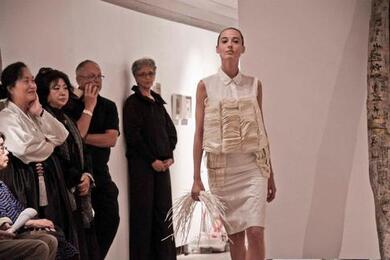 Hanji Fashion pPerformance Hanji Fashion pPerformance