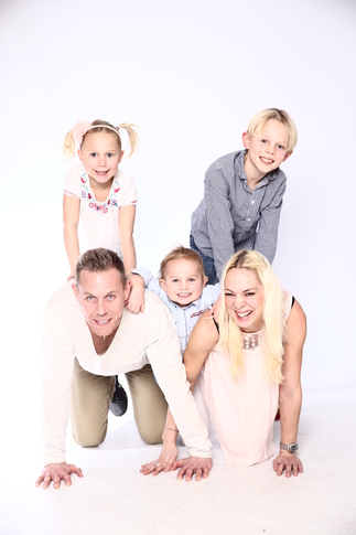 Familjebild Familjebild