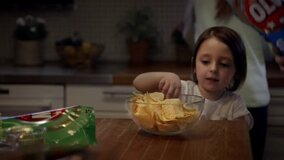 OLW reklamfilm (fredagsmys) OLW reklamfilm (fredagsmys)