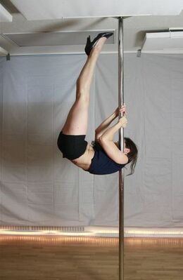 Poledance Poledance