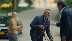 Lyckligare kan ingen vara