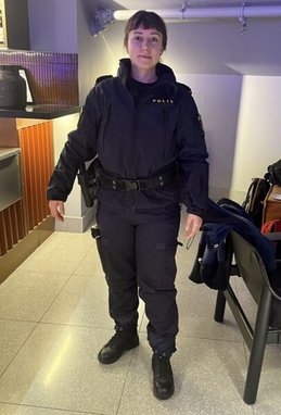 Polis Polis