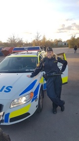 Polis i Tunna Blå Linjen Polis i Tunna Blå Linjen