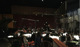 Christine Hals dirigerer på Warner Bros Studios Christine Hals dirigerer på Warner Bros Studios