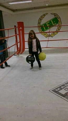 Rihanna För Trygg hansa Rihanna För Trygg hansa