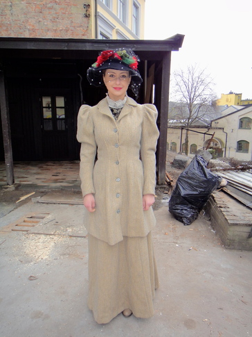 1890-scene 1890-scene