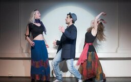 Teaterforestilling Teaterforestilling