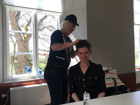 Sminkning /hret fixas