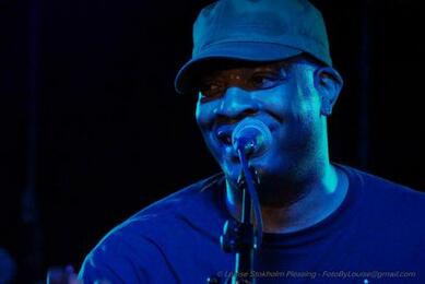 JuliousBass JuliousBass