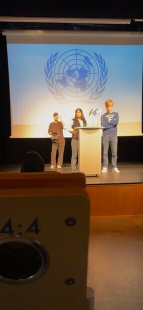 Reklamfilm Gymnasium Reklamfilm Gymnasium