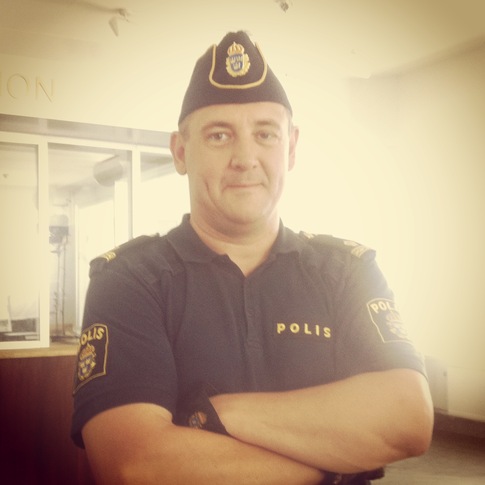 Polis