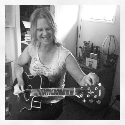 Frberedelser infr spelning i rebro!