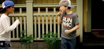 Musikvideo för Tjuvjakt Musikvideo för Tjuvjakt