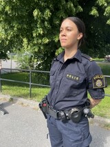 Statist som kvinnlig polis