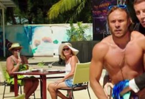 Trailer Prästen i paradiset  premiär 3 juli 2015 Trailer Prästen i paradiset  premiär 3 juli 2015