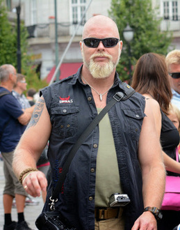 På demo På demo