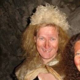 Sketcher med Backe og Gokstad Sketcher med Backe og Gokstad