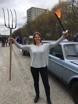 Grotesco  - Moralpanik ett samtidsscenario Grotesco  - Moralpanik ett samtidsscenario