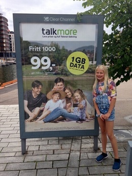 Veldig morro når min datter så bildet på Aker brygge. Veldig morro når min datter så bildet på Aker brygge.